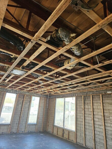 More Photos Of 1350 Main St, Susanville Restaurant For Sale