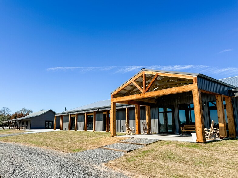 Primary Photo Of 76 Sunset Ln, Oak Ridge Lodge Meeting Hall For Lease