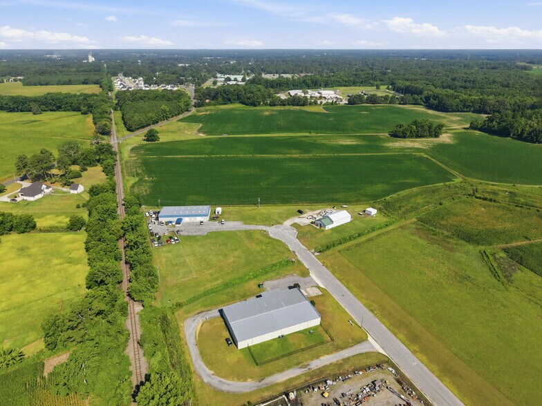 More Photos Of 3655 Peace St, Farmville Industrial For Lease