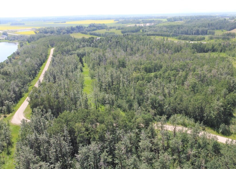 More Photos Of 5650 Lakeside Way, Innisfail Land For Sale