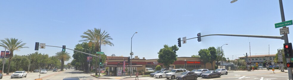 More Photos Of 319 S Arroyo Pky, Pasadena Unknown For Lease