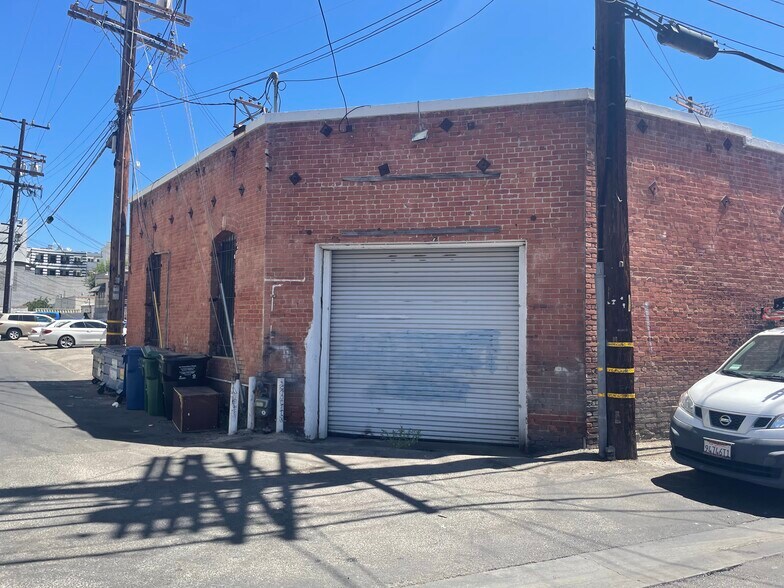 More Photos Of 1163-1169 S Robertson Blvd, Los Angeles Storefront Retail Office For Lease