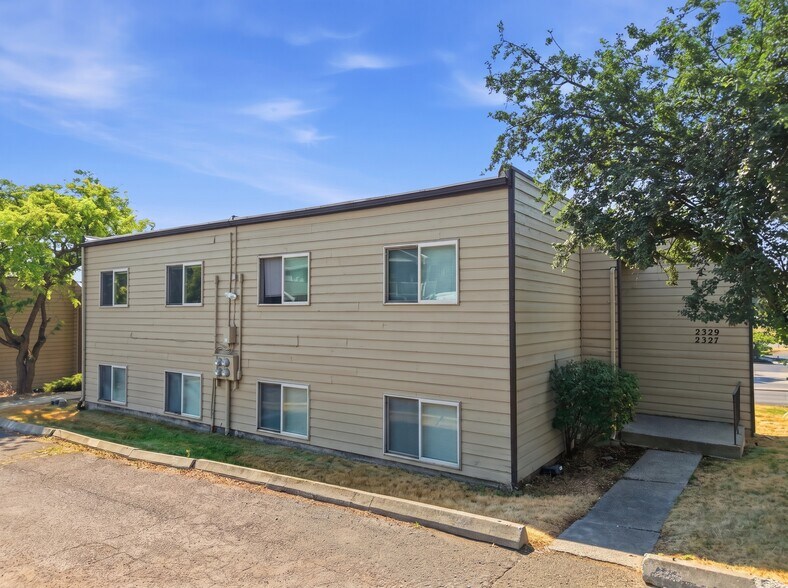 More Photos Of 2327 E 29th Ave, Spokane Apartments For Sale