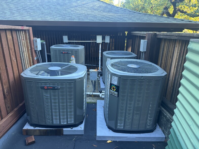 More Photos Of 13350 W Park Ave, Boulder Creek Loft Creative Space For Lease