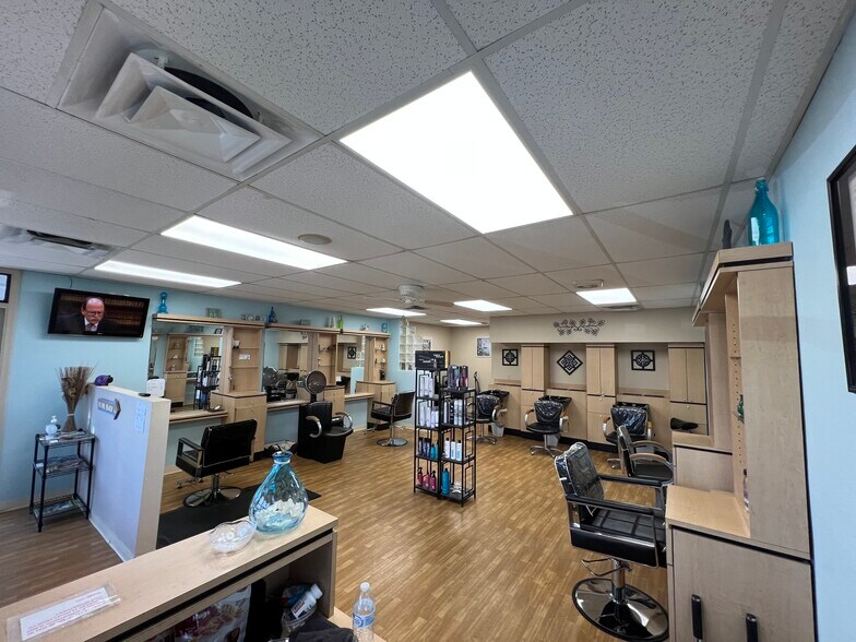 More Photos Of 100 Madrid Blvd, Punta Gorda Office For Sale