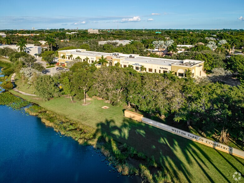 More Photos Of 1500-1548 Weston Rd, Weston Office For Lease