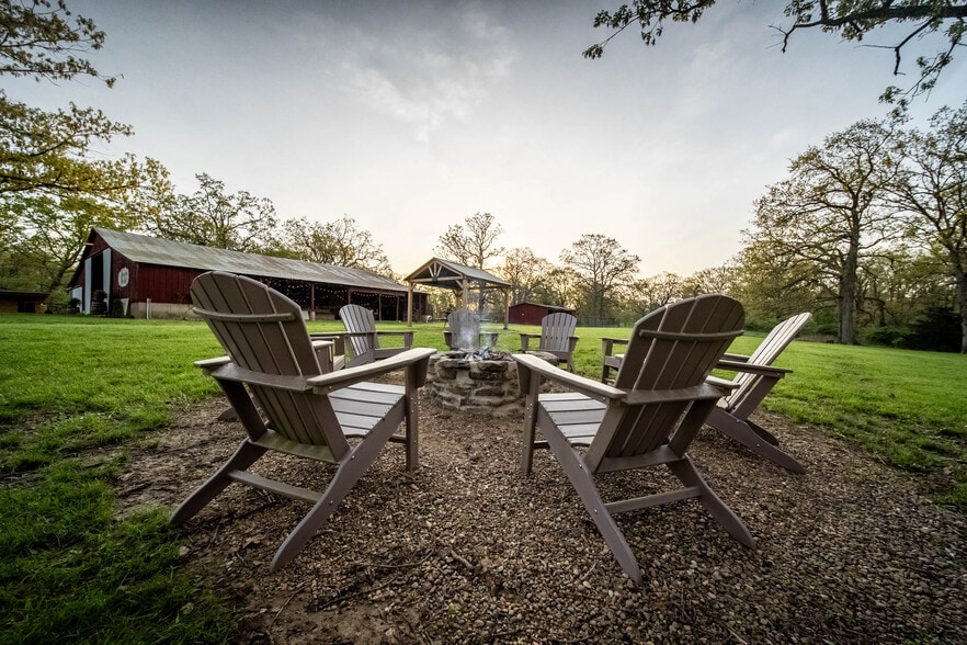 More Photos Of 129 Vaughan Rd, Eldon Lodge Meeting Hall For Sale