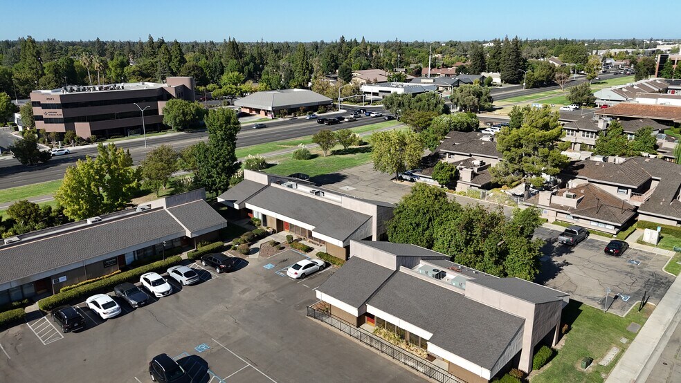 More Photos Of 2027 Grand Canal Blvd, Stockton Office For Sale