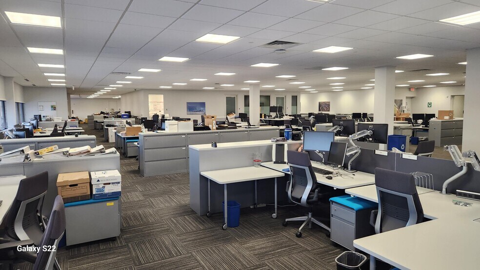 More Photos Of 2985 S Ridge Rd, Green Bay Medical For Lease