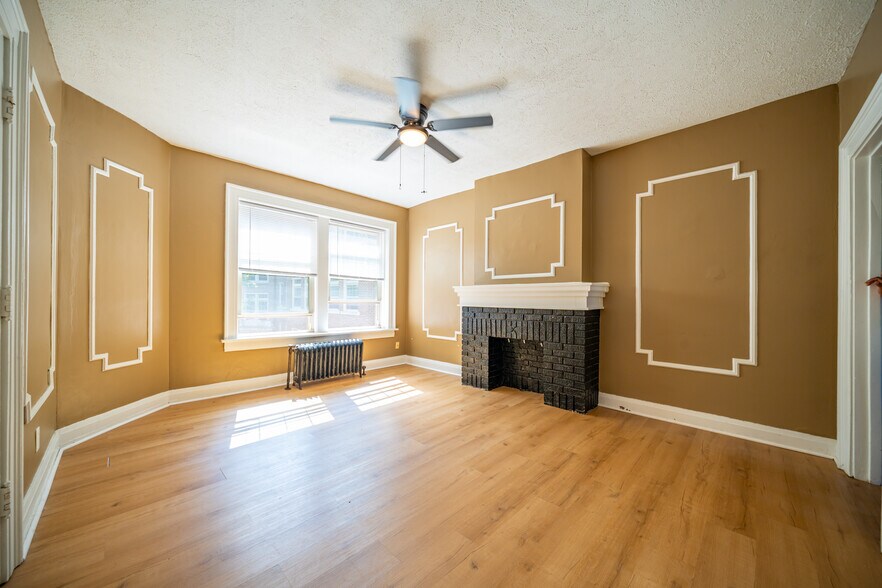 More Photos Of 218 Twin Oaks Rd, Akron Apartments For Sale