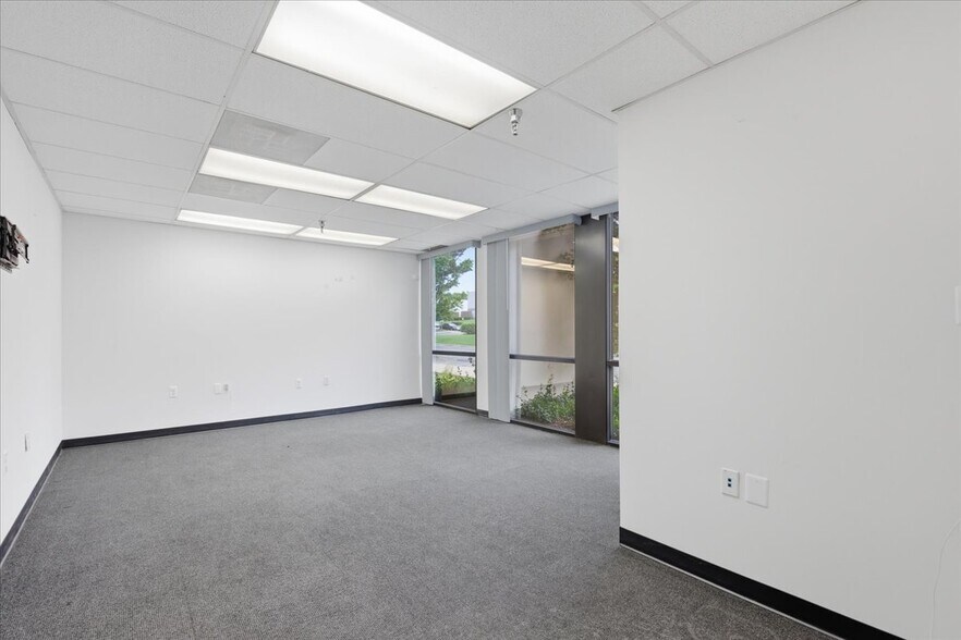 More Photos Of 3309-3311 Hubbard Rd, Hyattsville Industrial For Lease