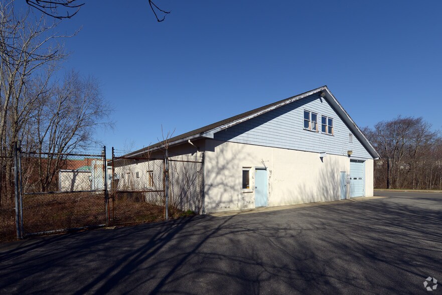 More Photos Of 183 Pearl St, Braintree Industrial For Sale