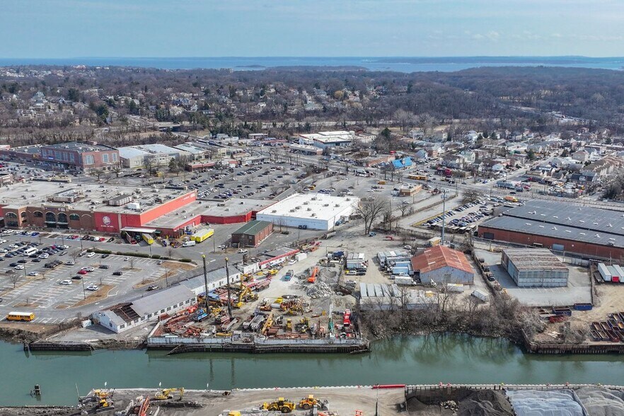 More Photos Of 4295 Boston Rd, Bronx Land For Sale