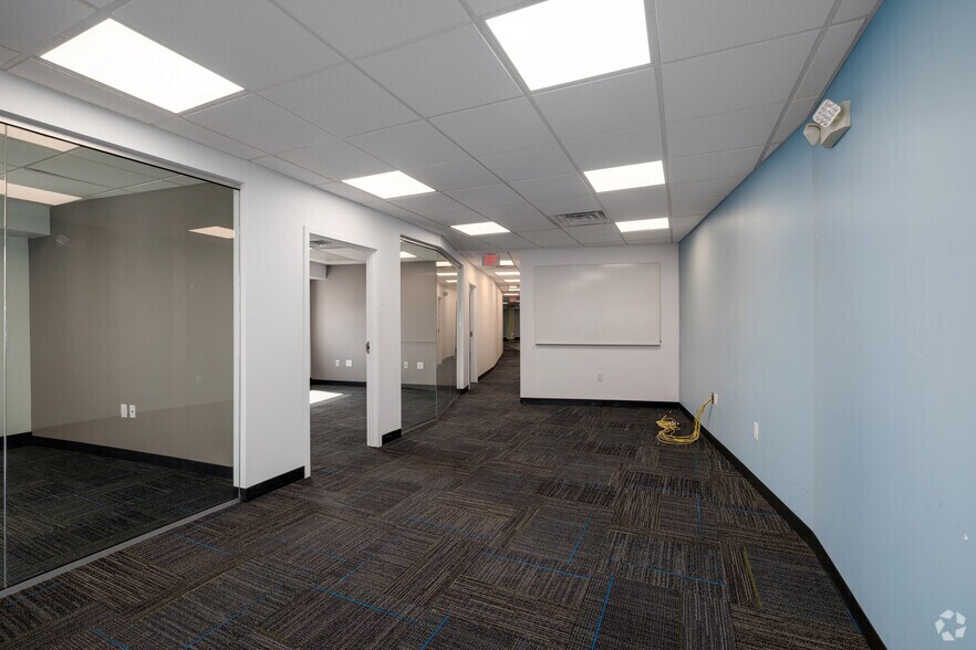 Photo of 9th Floor Ste 910