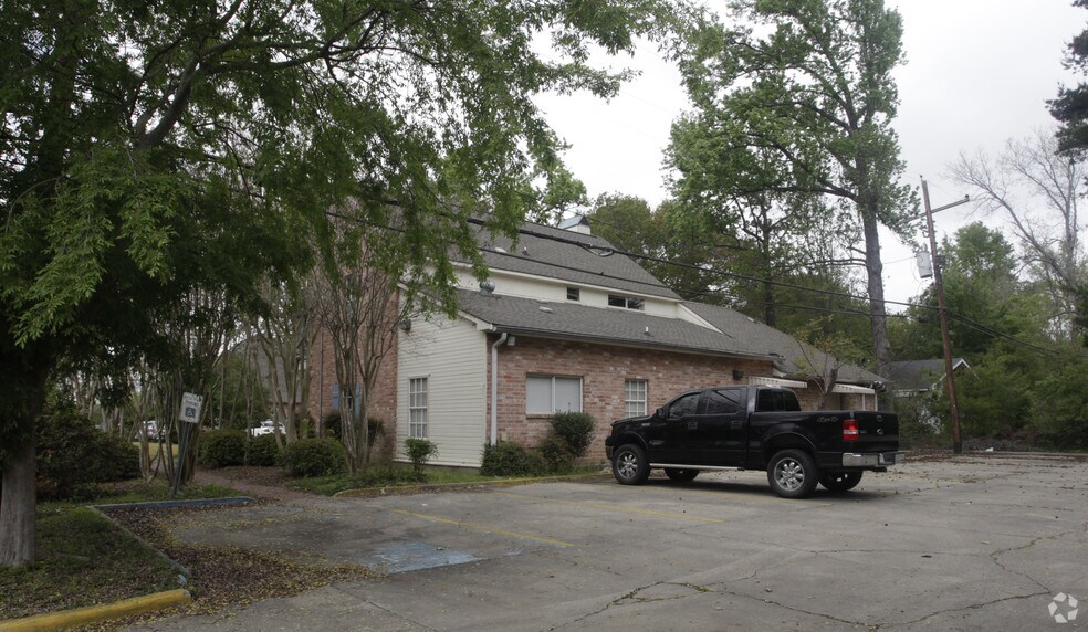 More Photos Of 673 E Airport Ave, Baton Rouge Office Residential For Sale