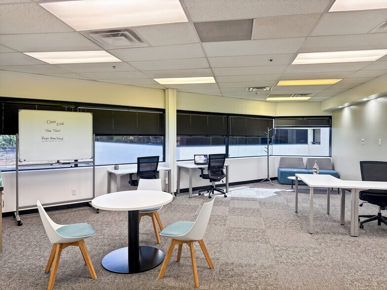More Photos Of 1351 N Alma School Rd, Chandler Coworking Space