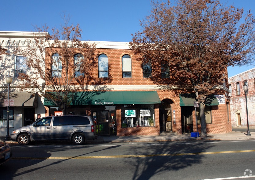 More Photos Of 801 W Main St, Charlottesville Office For Lease