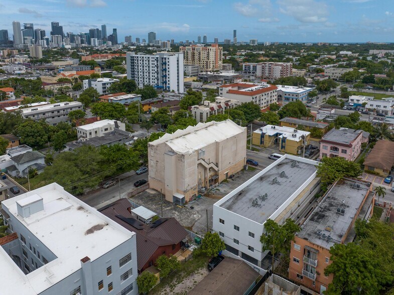 More Photos Of 124 NW 15th Ave, Miami Religious Facility For Sale