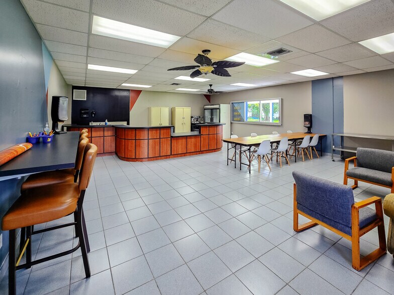 More Photos Of 5900 Tedder Rd, Fort Pierce Schools For Sale
