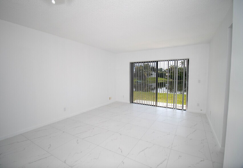 More Photos Of 11430-11442 NW 45th St, Coral Springs Apartments For Sale