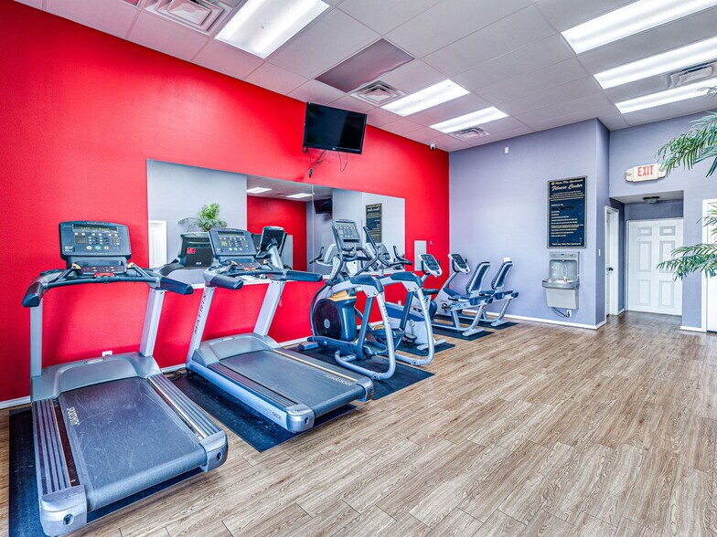 More Photos Of 2302 S 137th East Ave, Tulsa Apartments For Sale