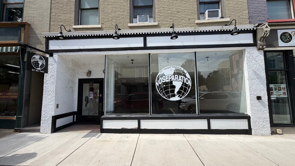 More Photos Of 135-137 Northampton St, Easton Storefront Retail Residential For Lease