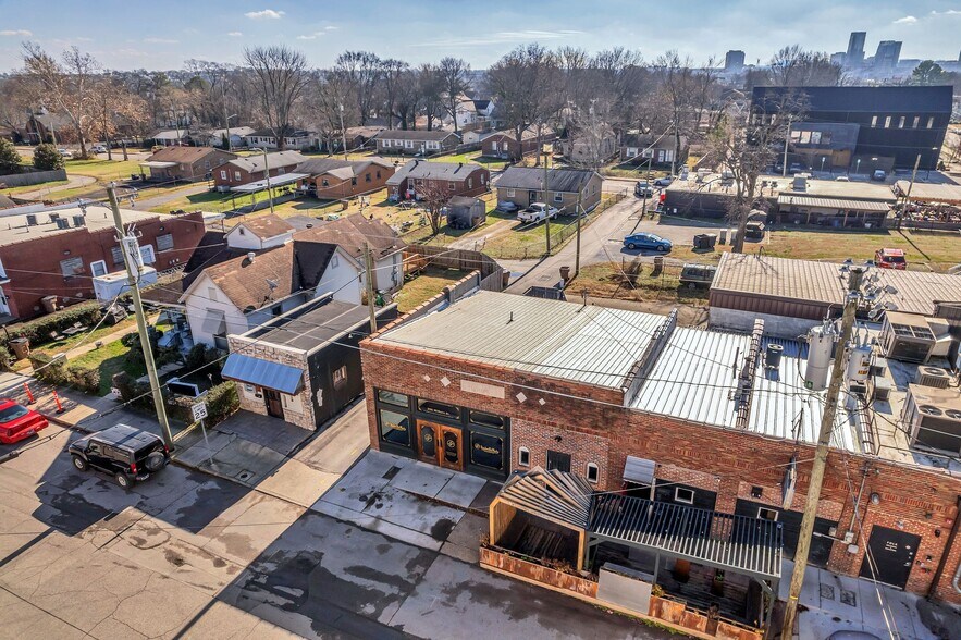 More Photos Of 306 Wilburn st, Nashville Restaurant For Sale