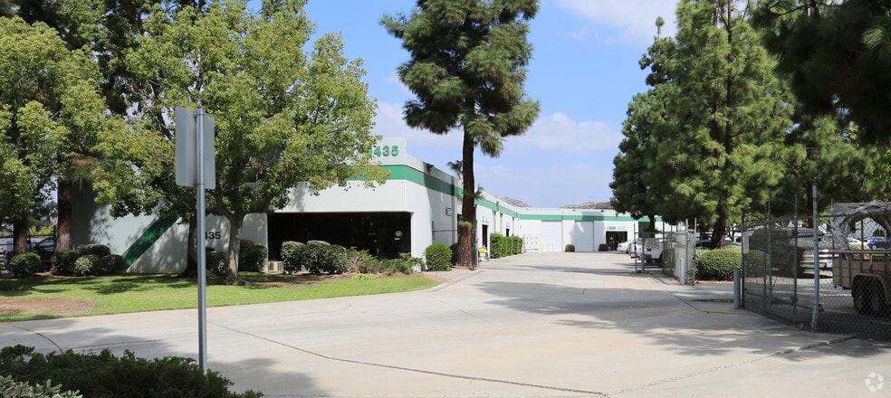 Primary Photo Of 9437 Wheatlands Ct, Santee Unknown For Lease