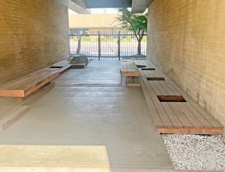 More Photos Of 191 W Shaw Ave, Fresno Office For Sale