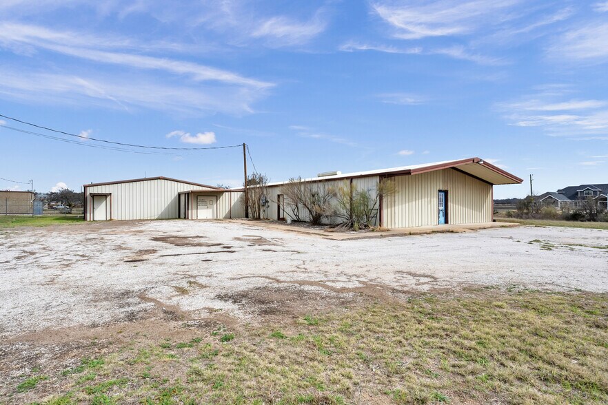 More Photos Of 7330 Texas 261 Hwy, Buchanan Dam Warehouse For Sale