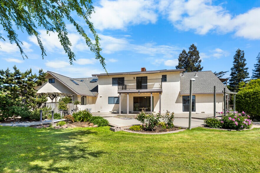 More Photos Of 9930 Calvine Rd, Sacramento Apartments For Sale