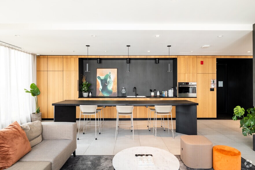 More Photos Of 8405 Pl Saint-Charles, Brossard Apartments For Lease