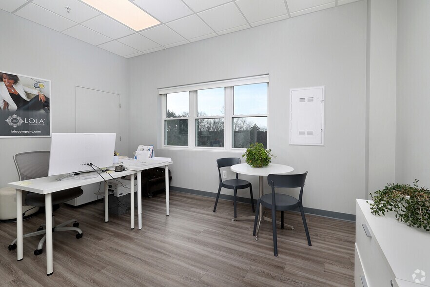 More Photos Of 64 Forest Ridge Dr, Rowley Light Distribution For Lease