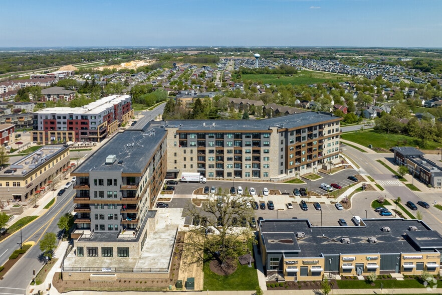 More Photos Of 915 North Star Dr, Madison Apartments For Lease