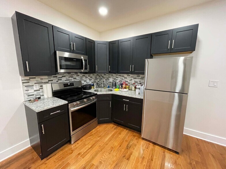 More Photos Of 309 S 60th St, Philadelphia Storefront Retail Residential For Lease