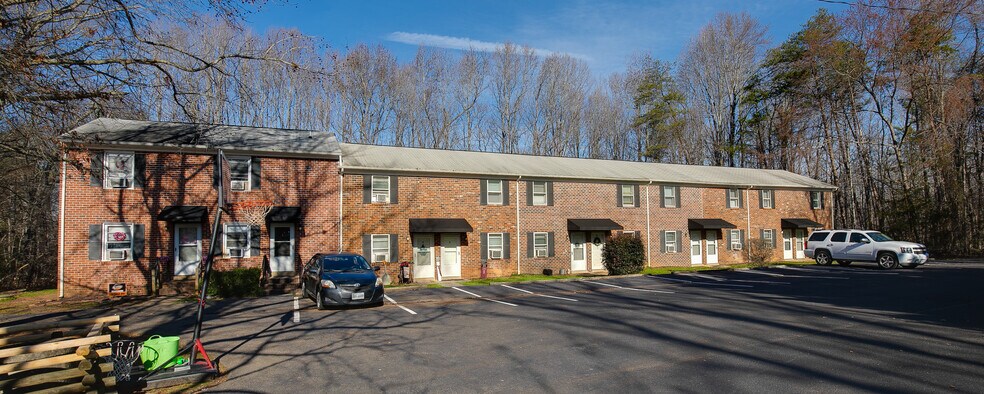 More Photos Of 3600 Old Buckingham Rd, Powhatan Apartments For Sale