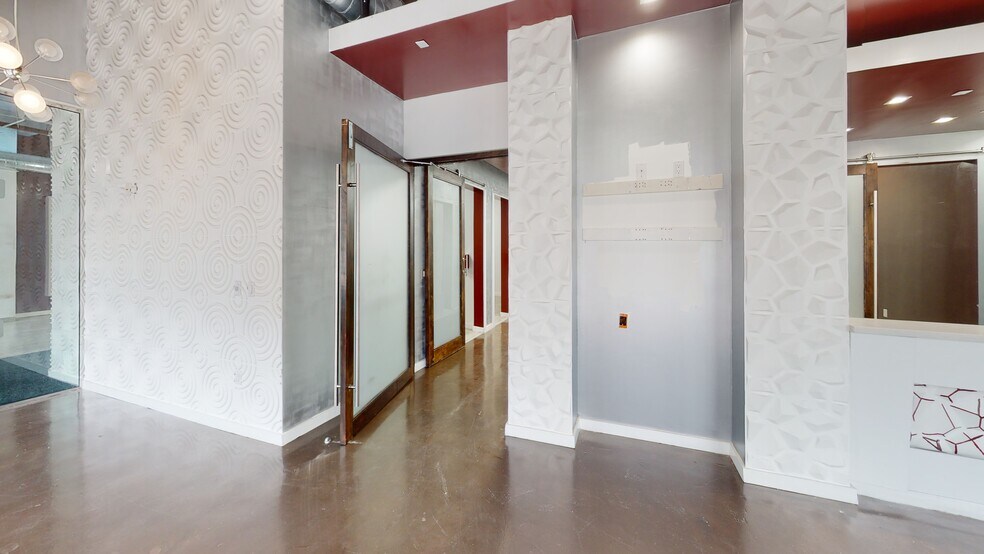 More Photos Of 585 Pine Ave, Long Beach Apartments For Lease