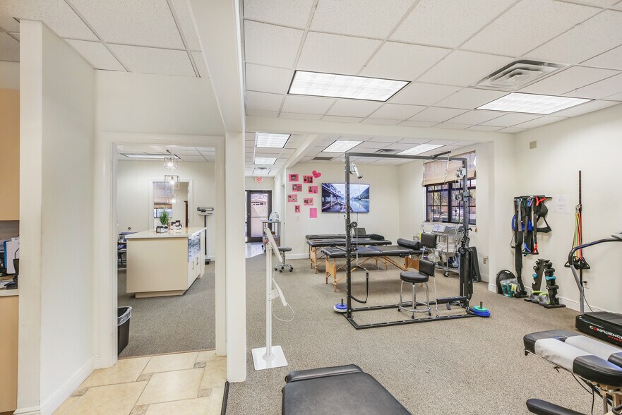 More Photos Of 9101 W College Pointe Dr, Fort Myers Medical For Sale