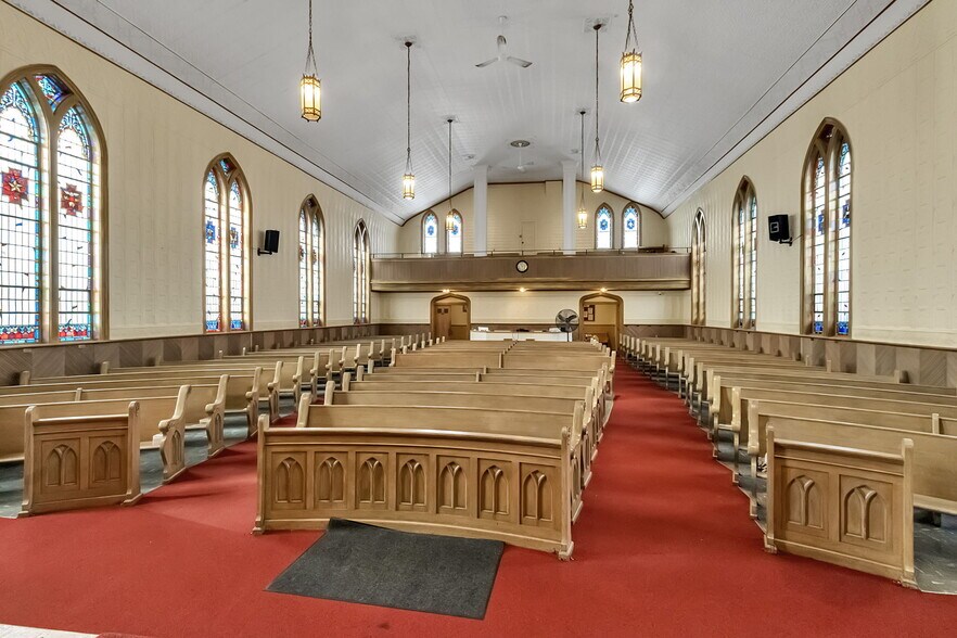 More Photos Of 115 Gold St, Buffalo Religious Facility For Sale