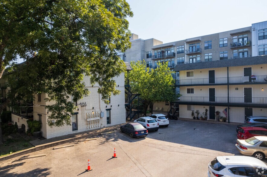 More Photos Of 1725 Toomey Rd, Austin Apartments For Sale