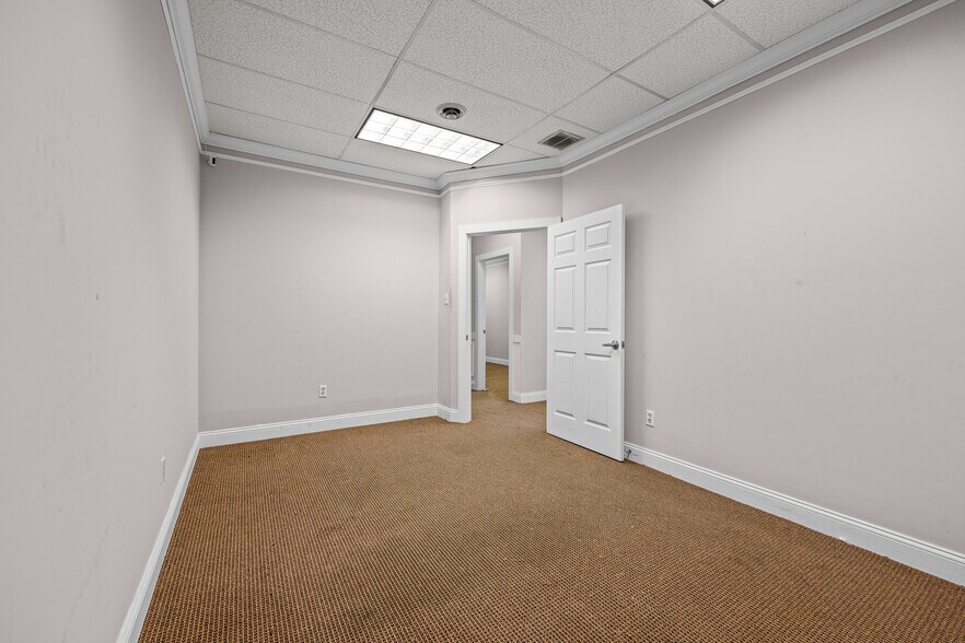 More Photos Of 2910 Route 130, Delran Daycare Center For Lease