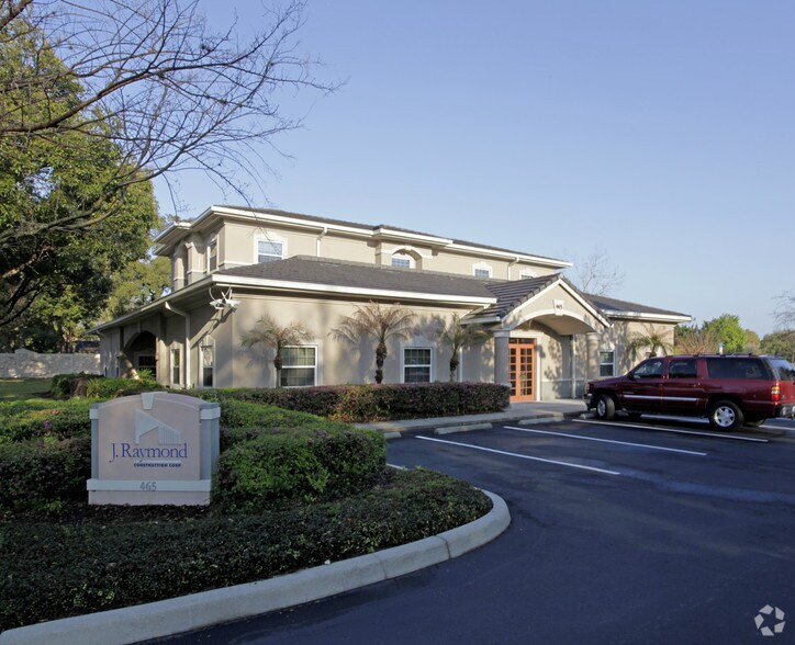 More Photos Of 465 Warren Ave, Longwood Office For Lease