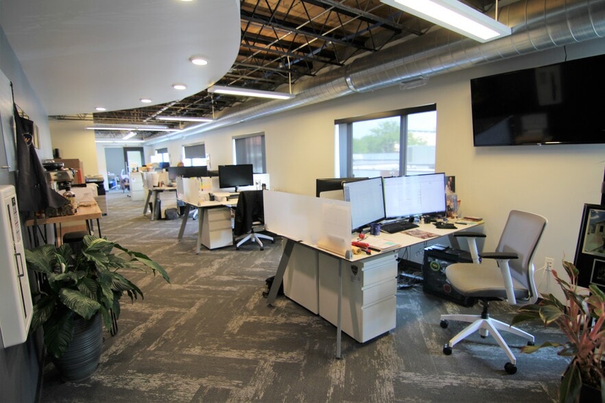 More Photos Of 120 W Olive St, Fort Collins Office For Lease