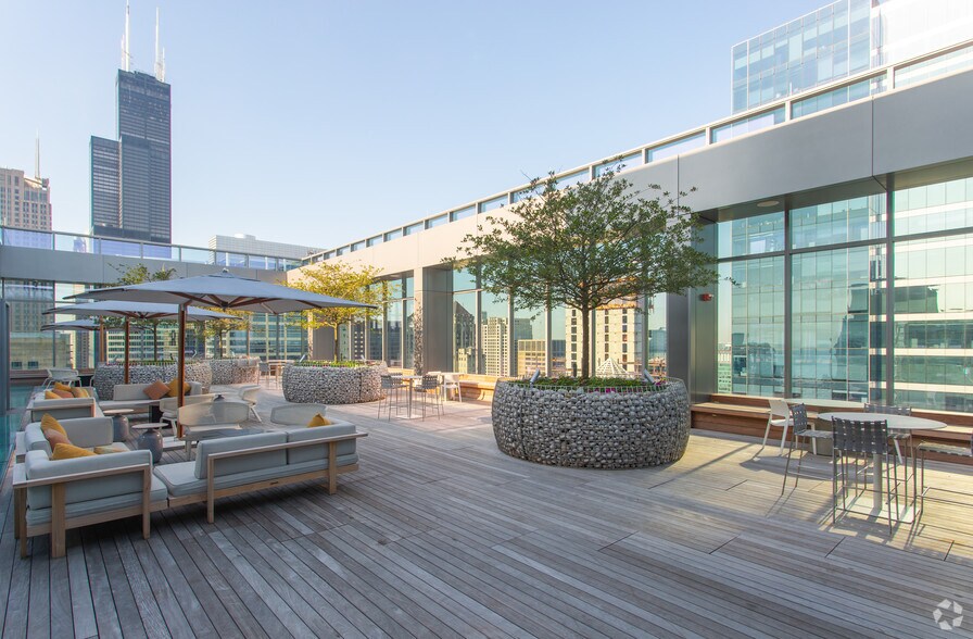 More Photos Of 151 N Franklin St, Chicago Office For Lease