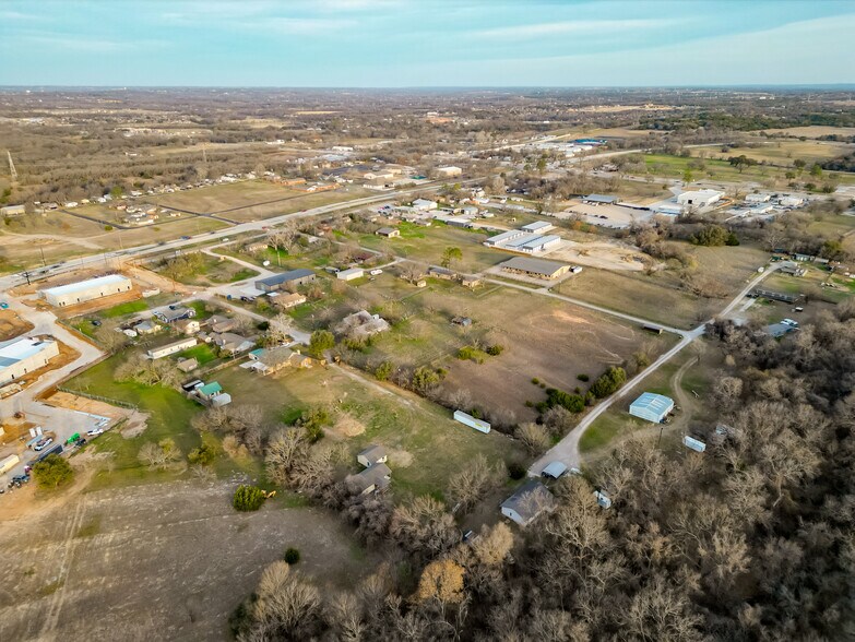 More Photos Of 2310 Dean St, Weatherford Land For Sale