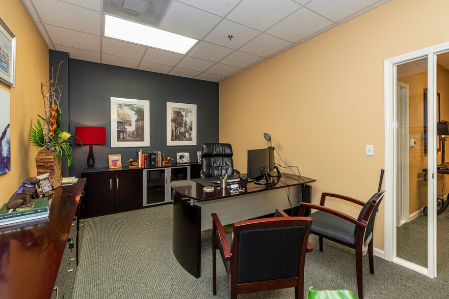 More Photos Of 701 Market St, Saint Augustine Loft Creative Space For Sale