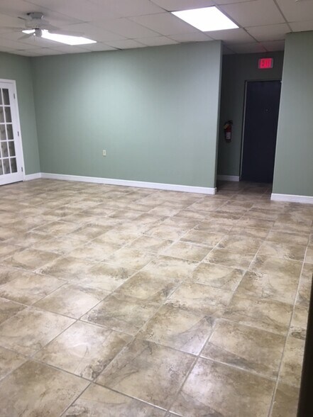 More Photos Of 5110 Wilkinson, Corpus Christi Office For Lease