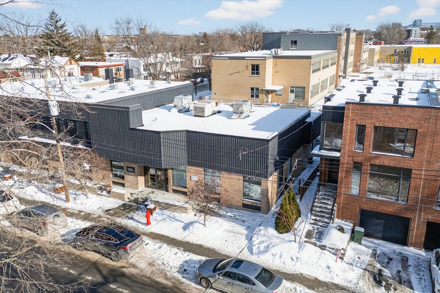 More Photos Of 1558 Rue Viel, Montréal Office For Sale