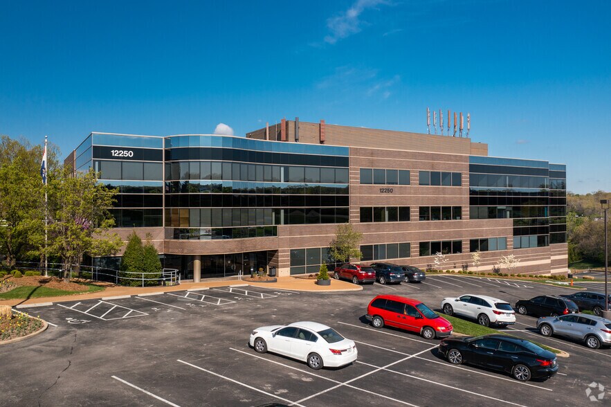 Primary Photo Of 12250 Weber Hill Rd, Sunset Hills Office For Lease