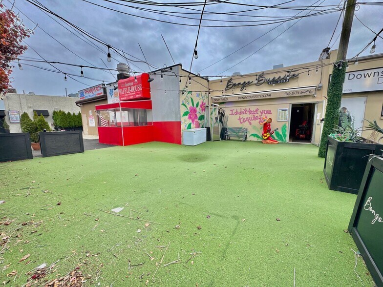 More Photos Of 3925 Merrick Rd, Seaford Restaurant For Sale